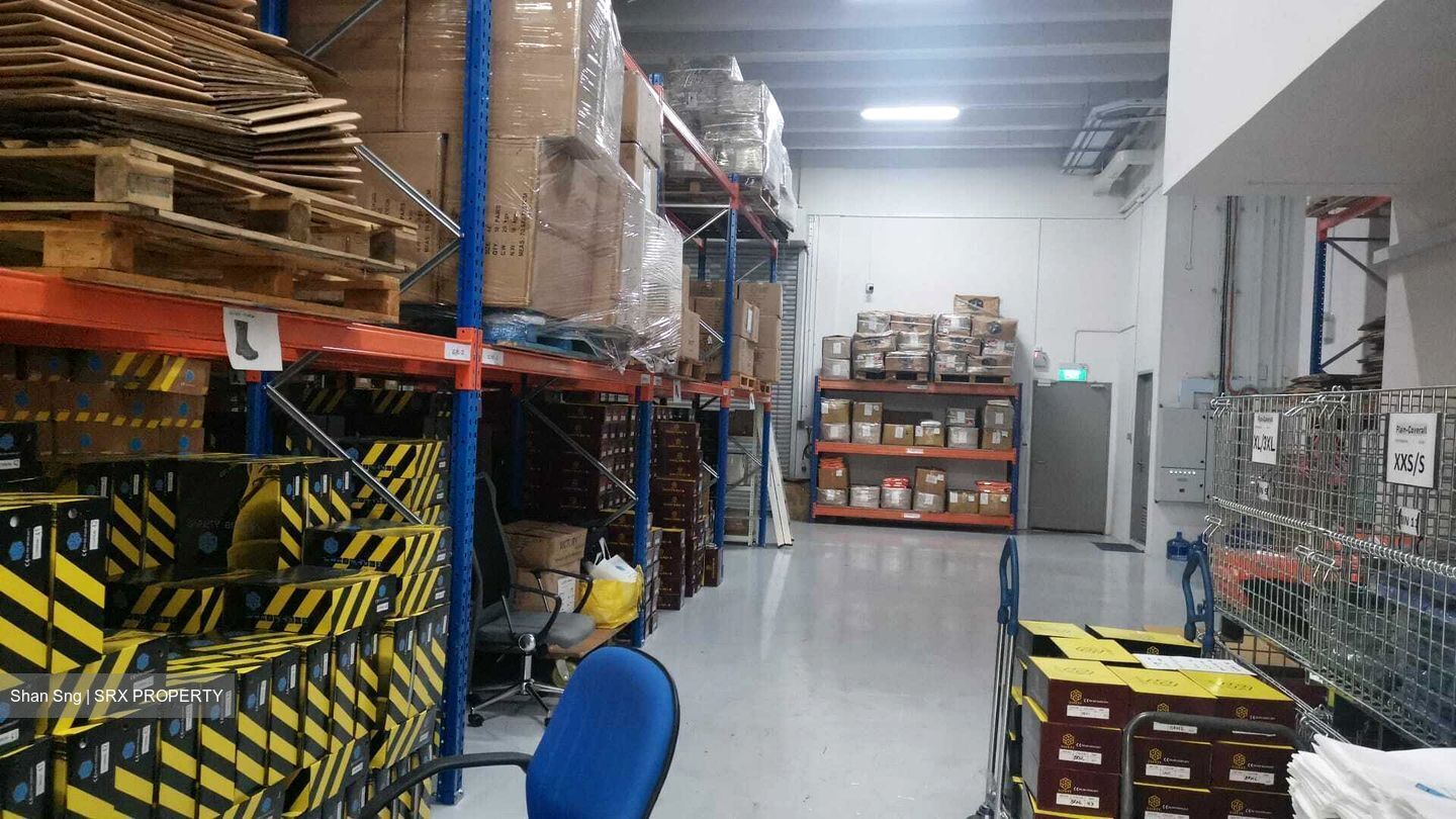 Club Street (D1), Factory #555901921